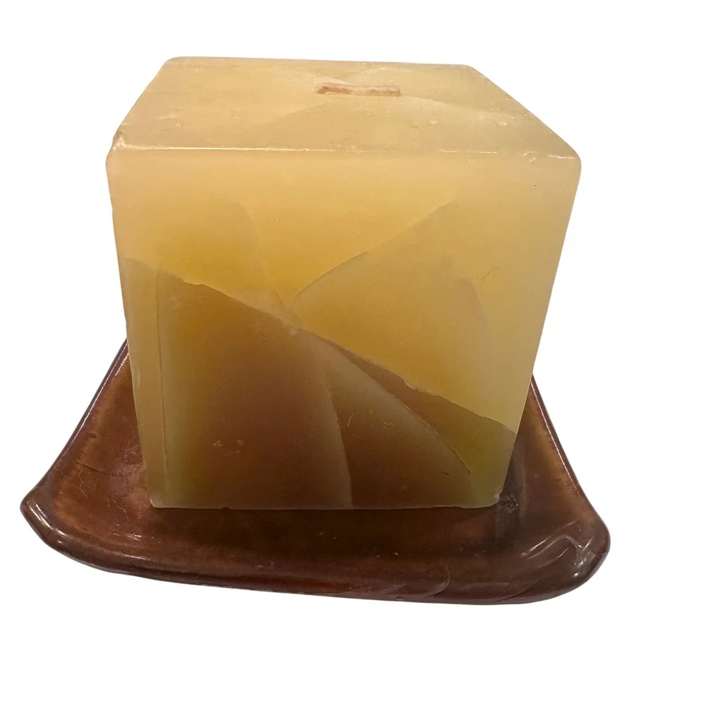 Pier 1 Imports Square‎ Scented Candle Amber Swirl Design 40 Hour Burn Time